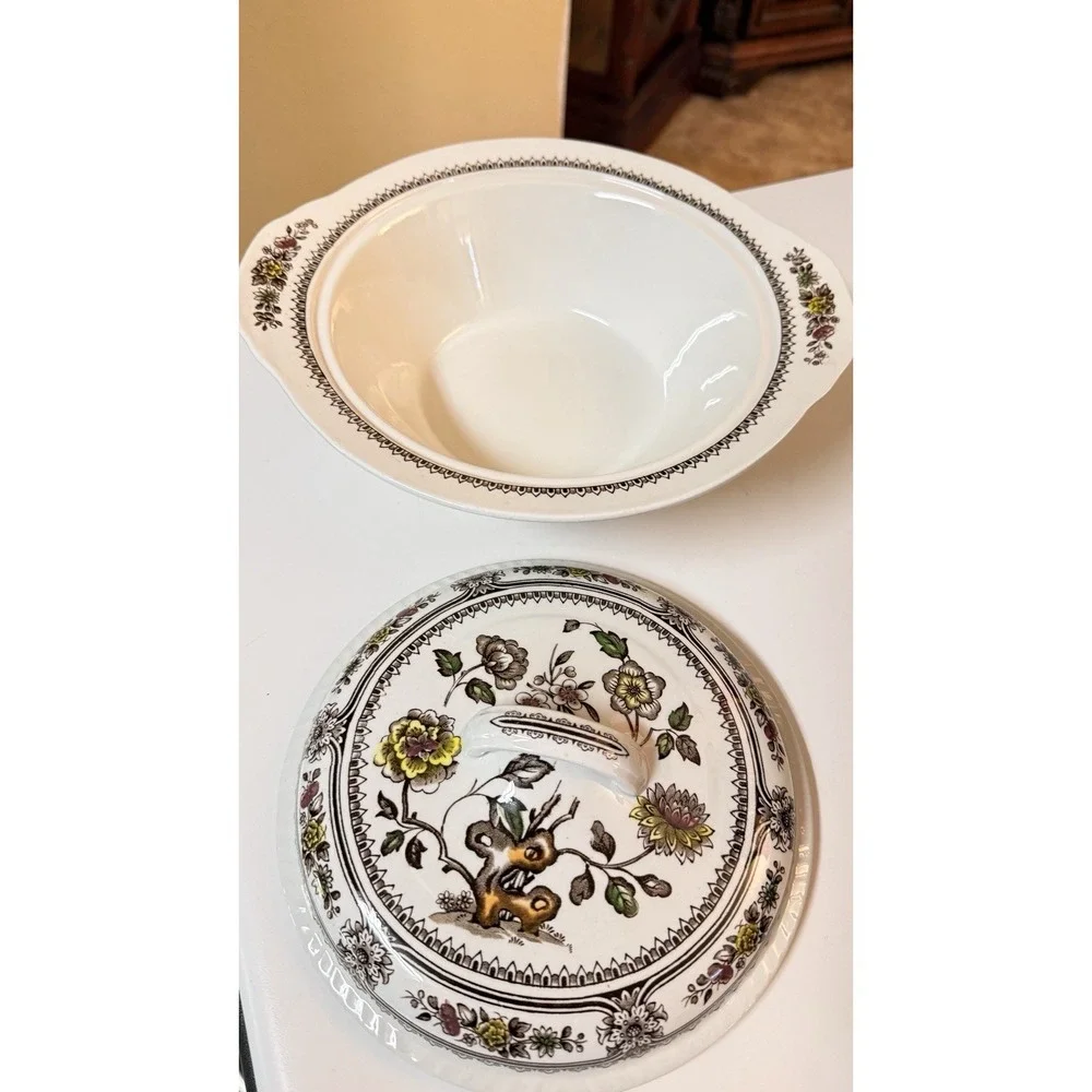 Vintage Wood and Sons‎ Dorset Casserole Dish With Lid England Floral